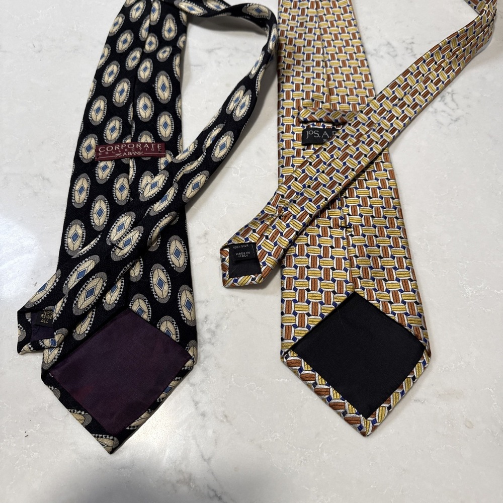 JOS A BANK  Lot Of 2 Mens 100% SILK NECK TIE 58"X4.75 - Picture 4 of 7